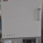 送風定温恒温器